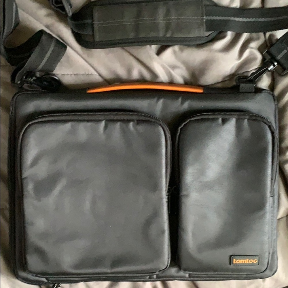 tomtoc Laptop Shoulder Bag